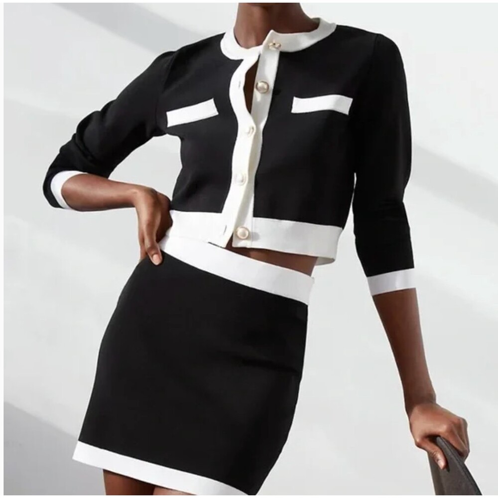 Aritzia Babaton Legacy Cardigan Pearl Buttons Black & Birch Size Medium